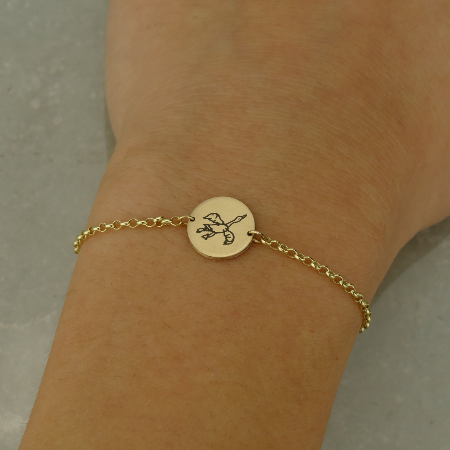 Delicate 9ct Gold Bracelet with Personalised Engraving