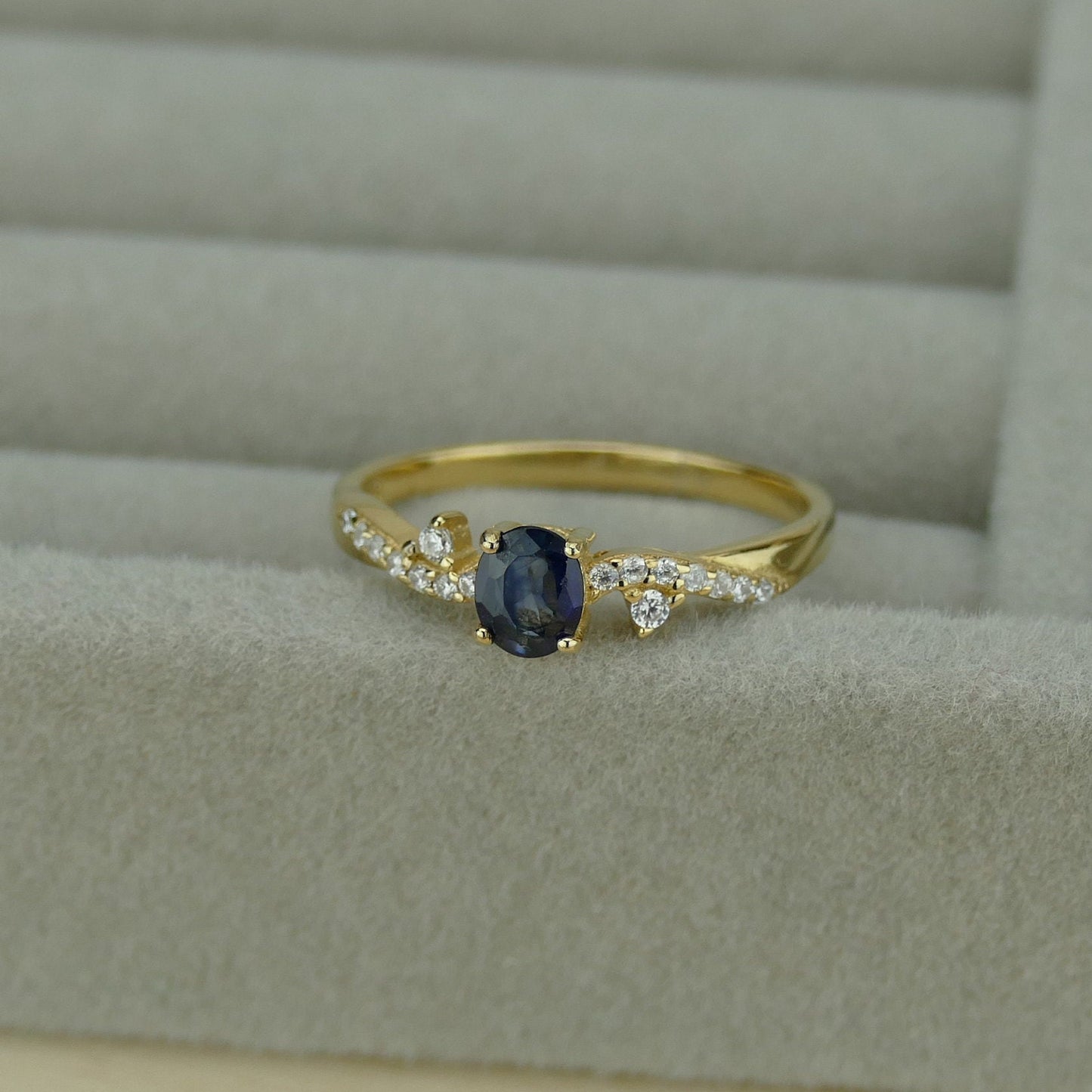 Blue Sapphire Twist Ring