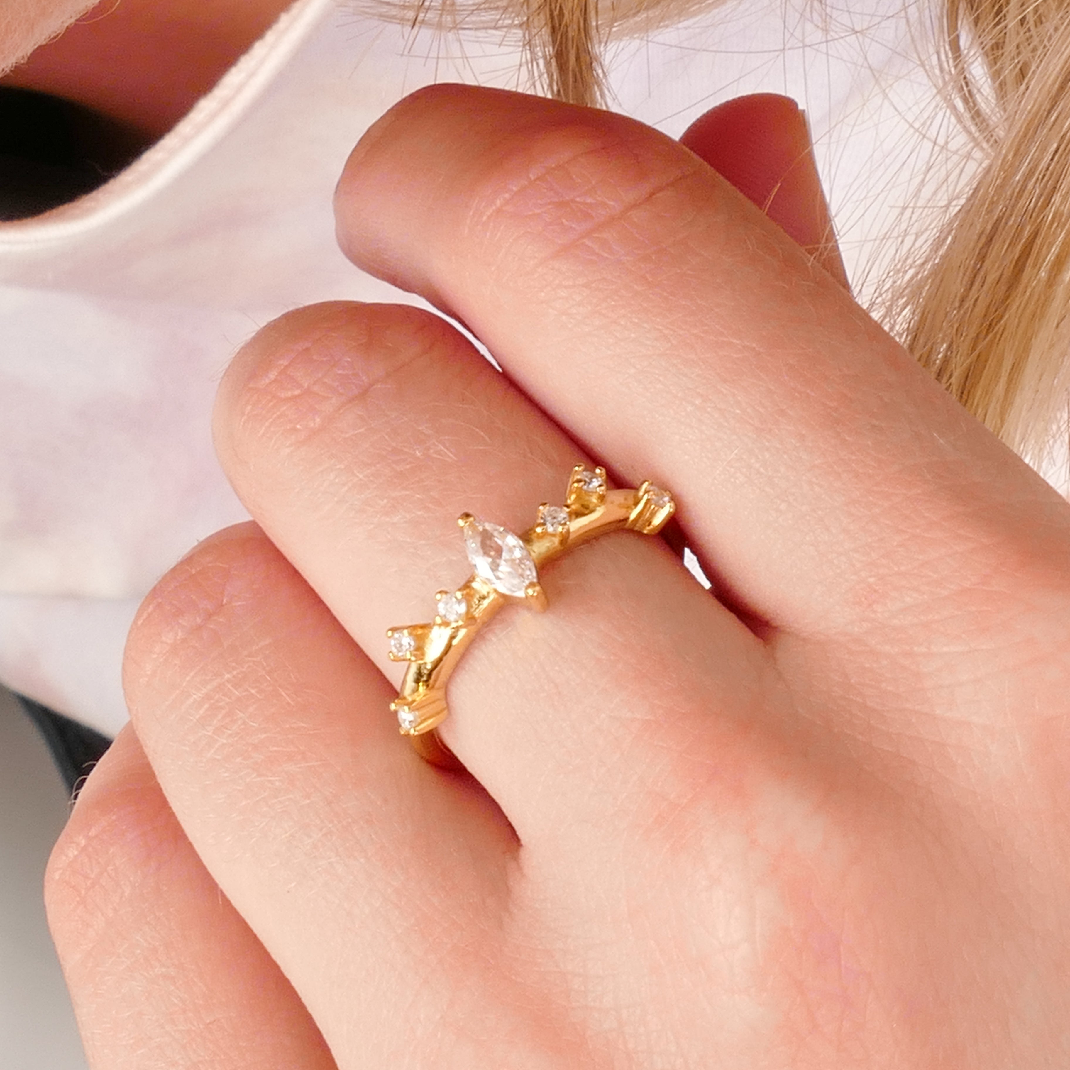 Lily Ring Apsley Heron