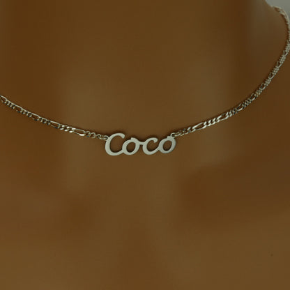 Dainty Nameplate Necklace